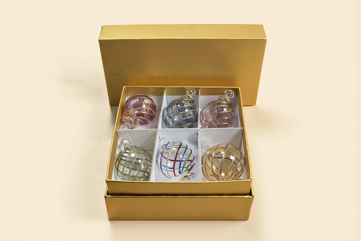 Hand-blown glass Christmas baubles with 24K gold, gift set