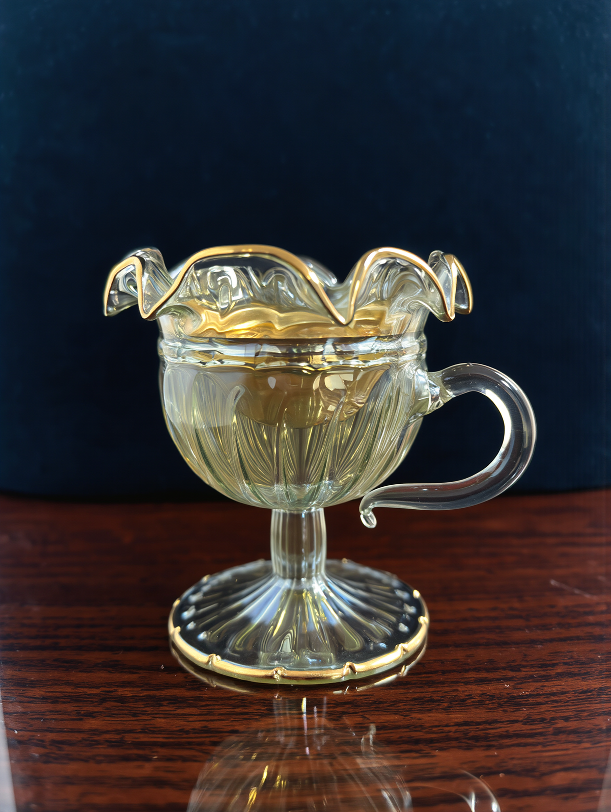 Mabkhara en verre égyptien — Dalla · à anse, côtelé, couvercle conique façon cafetière arabe (modèle 156)